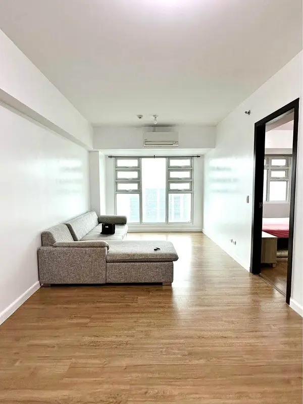 1 BR · Kroma Tower