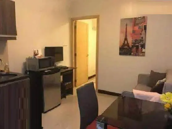 1-bedroom condo for sale in Solemare Parksuites, photo 3