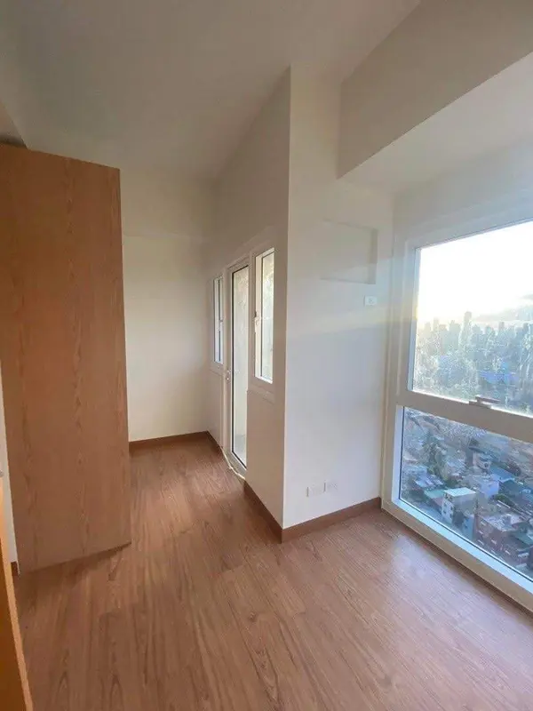 1 BR · Madison Park West