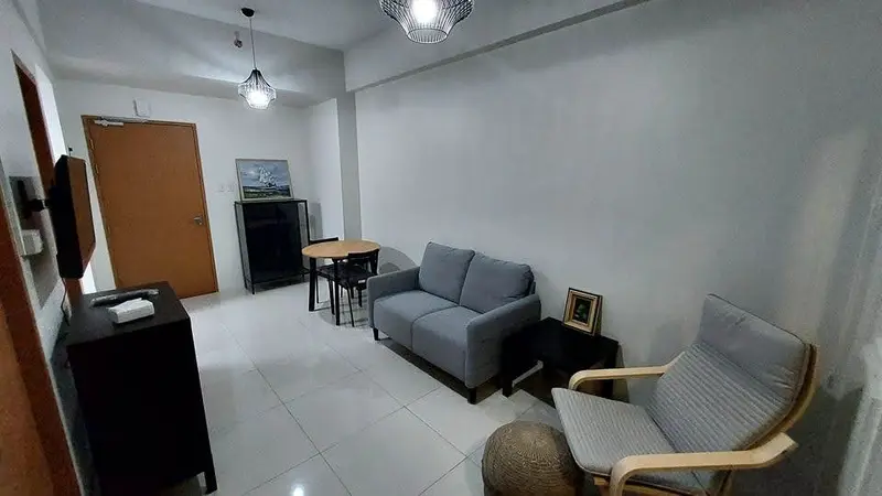 1 BR · Madison Park West