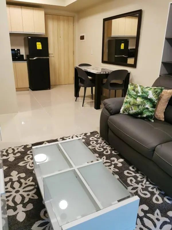 1 BR · The Montane