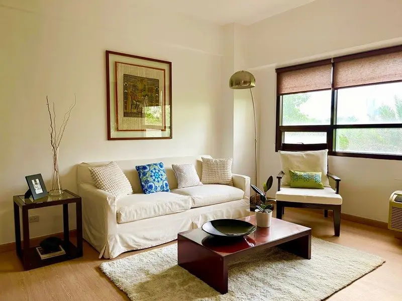 1 BR · Icon Residences