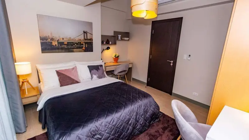 1 BR · Uptown Parksuites