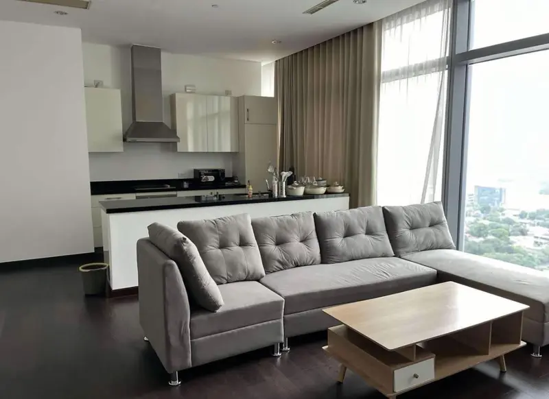 1 BR · Trump Tower
