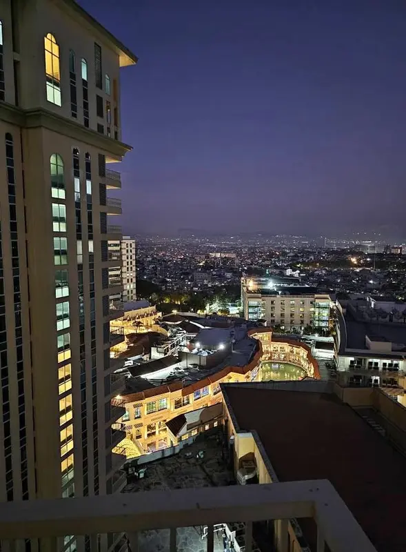 【売買】Venice Luxury Residences Mckinley Hillの1ベッドルームのコンドミニアム、写真2