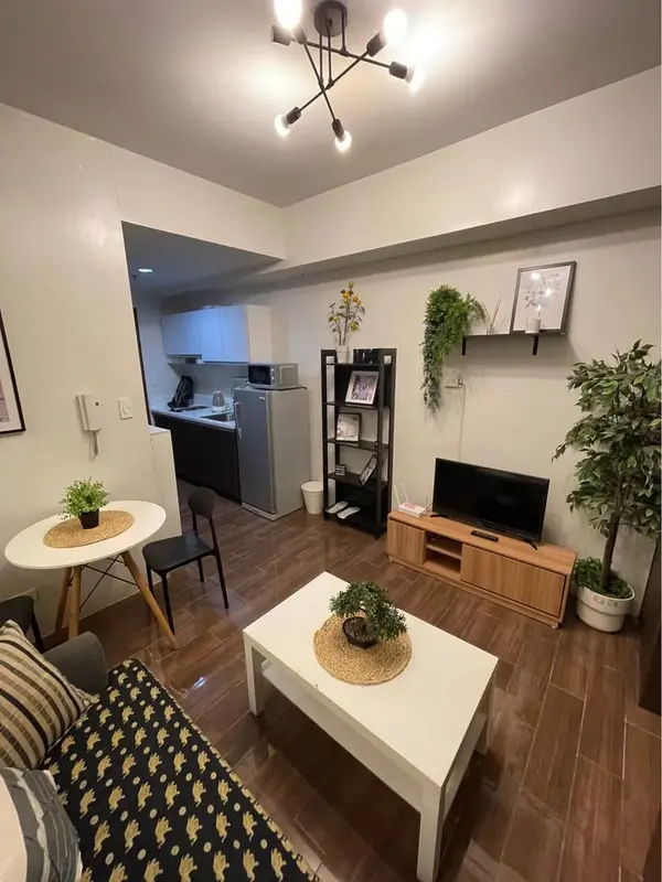 1 BR · Air Residences