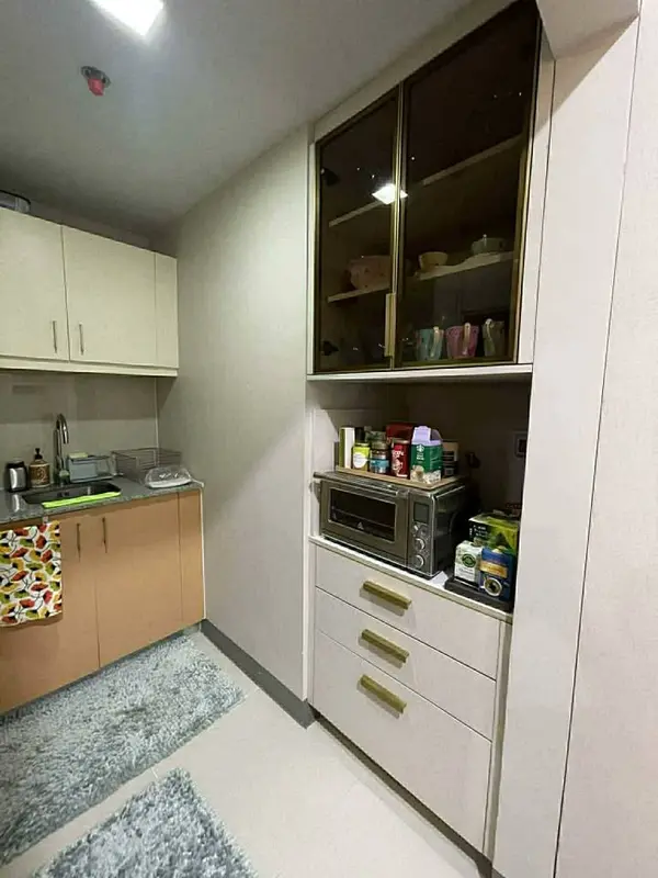 Uptown Parksuites 1베드룸 콘도 매매, 사진 3