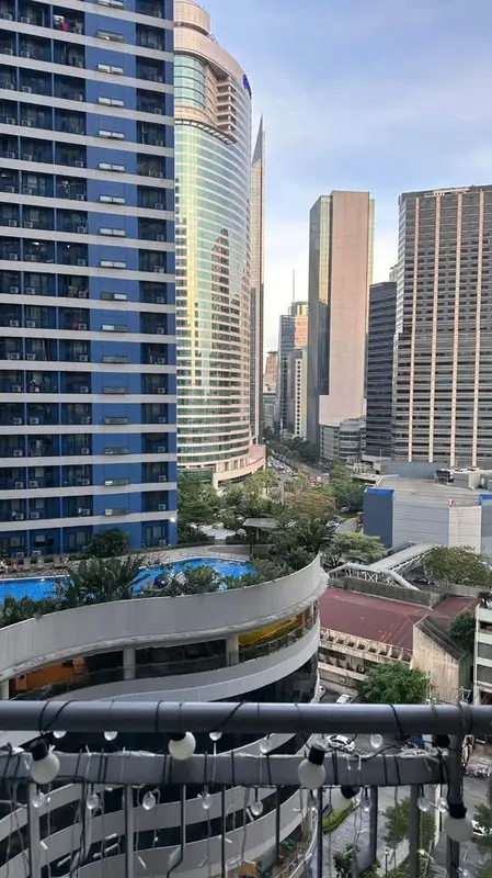 1 BR · The Rise Makati