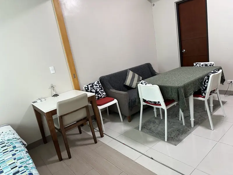 【売買】One Uptown Residencesの1ベッドルームのコンドミニアム、写真2