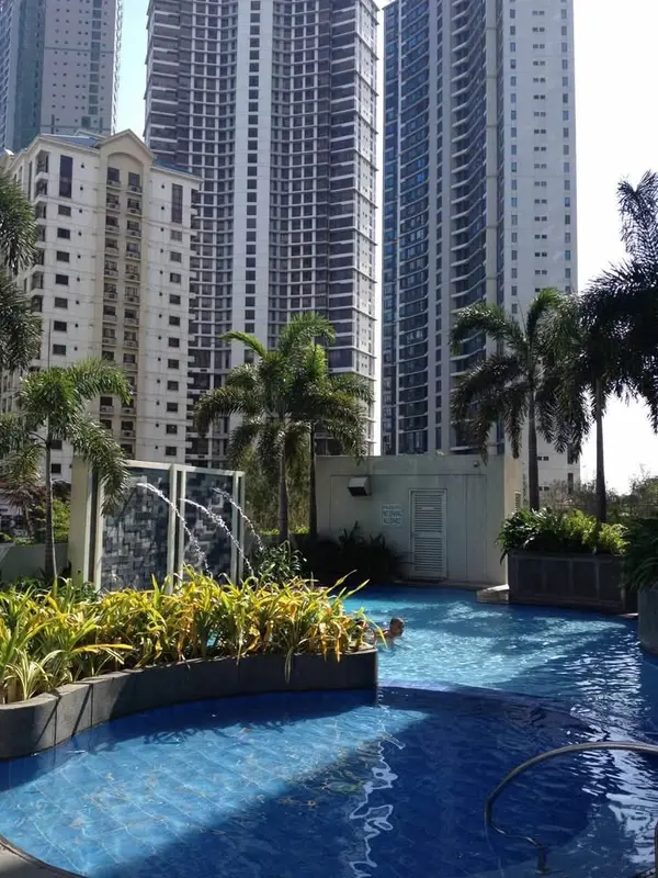【売買】The Fort Residencesの1ベッドルームのコンドミニアム、写真2