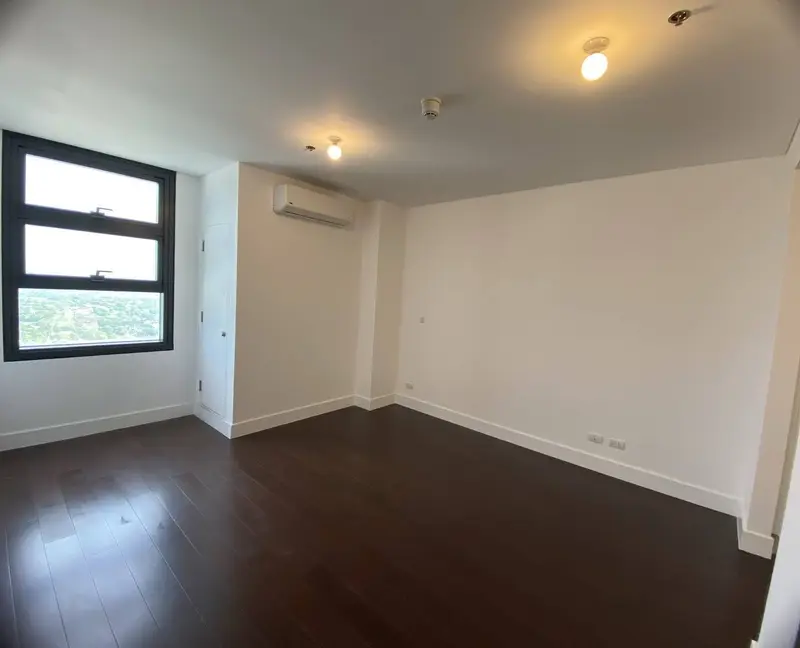 1 BR · Garden Towers