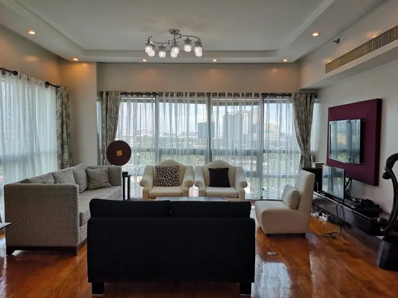 【売買】The Residences At Greenbeltの2ベッドルームのコンドミニアム、写真2