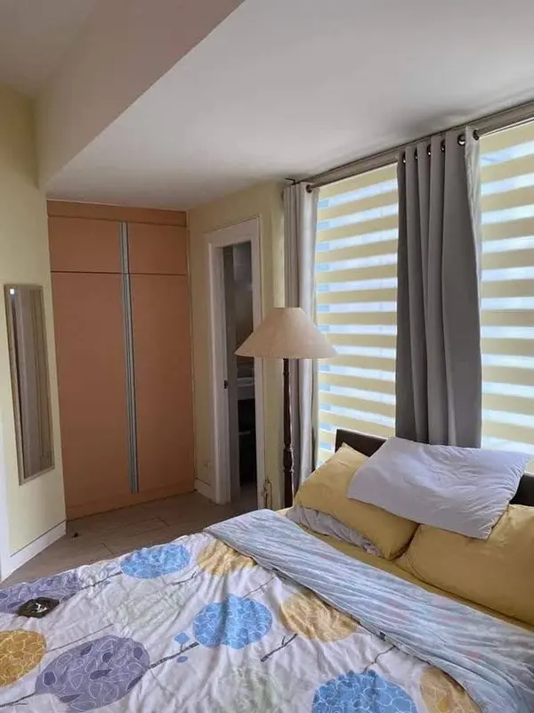 2 BR · Three Central