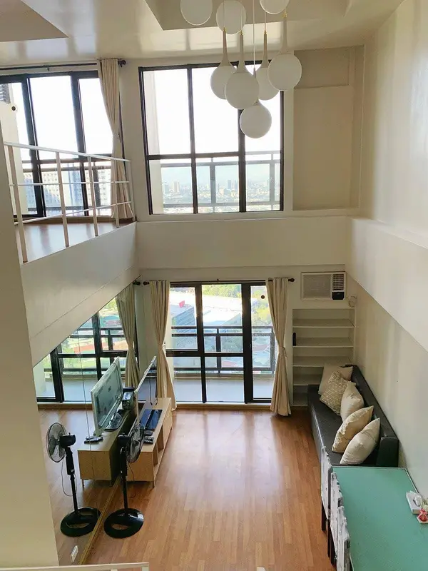 2 BR · Grand Soho Makati