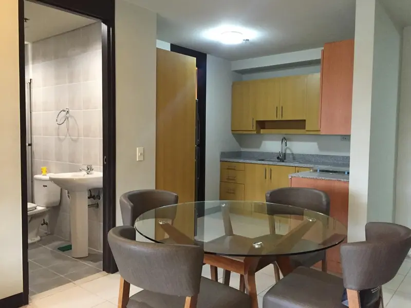 2 BR · Fairways Tower