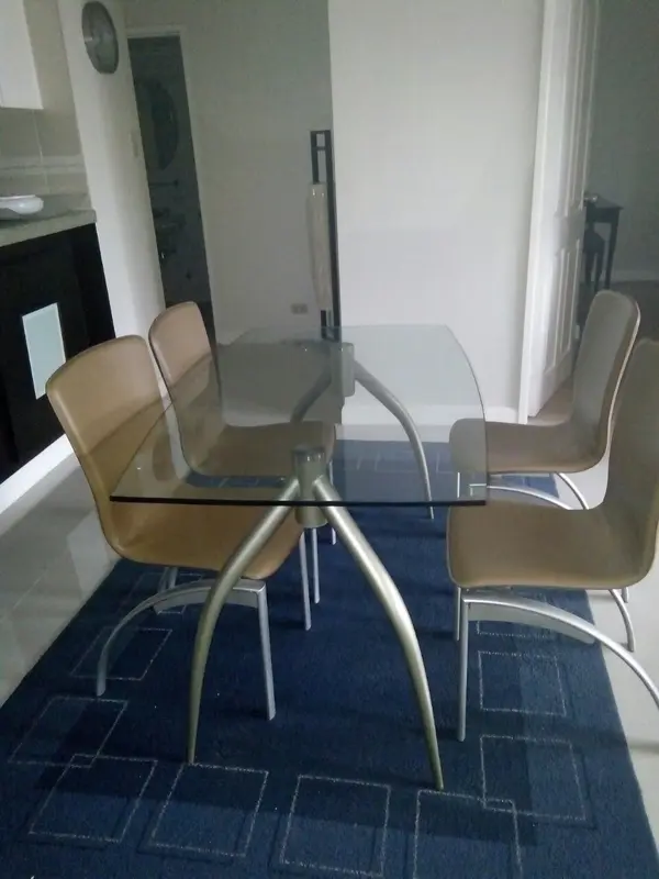 2 BR · Elizabeth Place