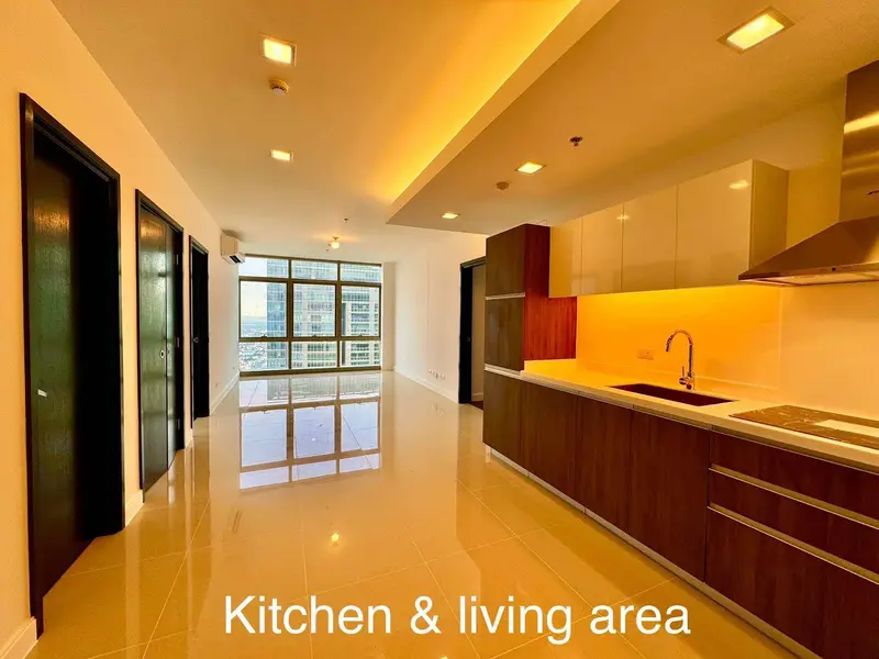 2 BR · West Gallery Place