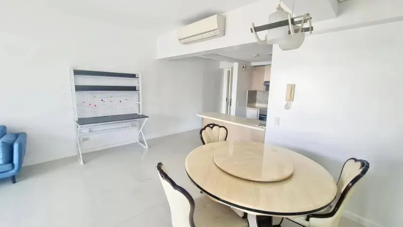 2 BR · Senta