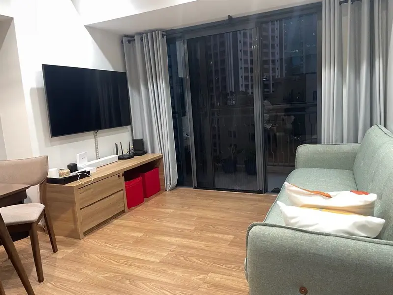 2 BR · The Rise Makati