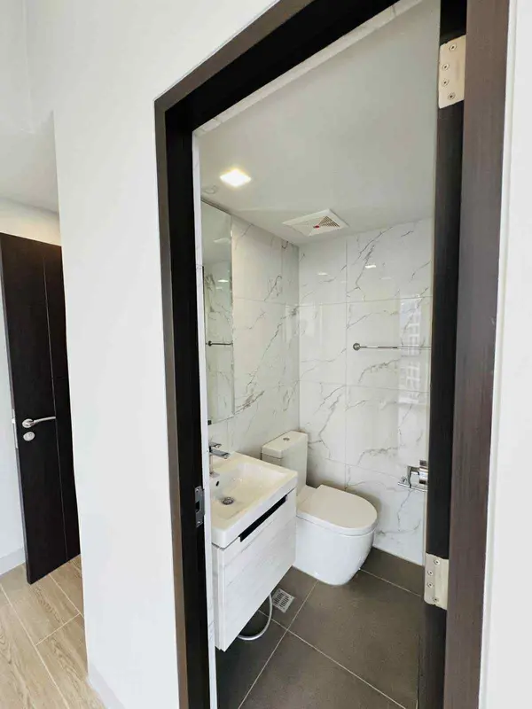 【売買】Uptown Arts Residencesの2ベッドルームのコンドミニアム、写真4