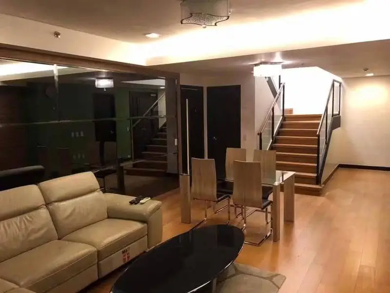 2-bedroom condo for sale in West Tower at One Serendra, photo 2