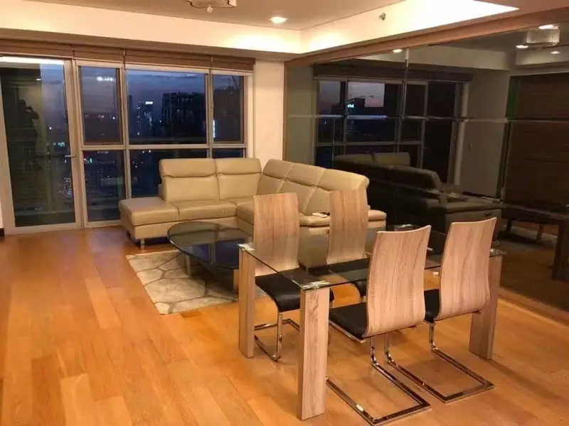 2-bedroom condo for sale in West Tower at One Serendra, photo 3