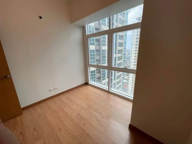 3 BR · Madison Park West