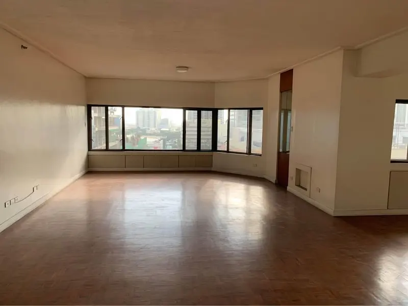 3 BR · Twin Towers Ayala