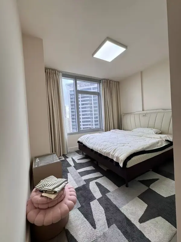 3 BR · The Proscenium at Rockwell