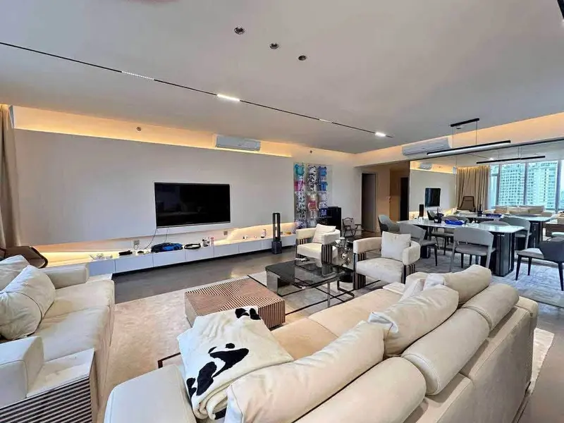 3 BR · The Proscenium at Rockwell