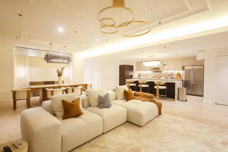 4 BR · The Suites at One Bonifacio High Street