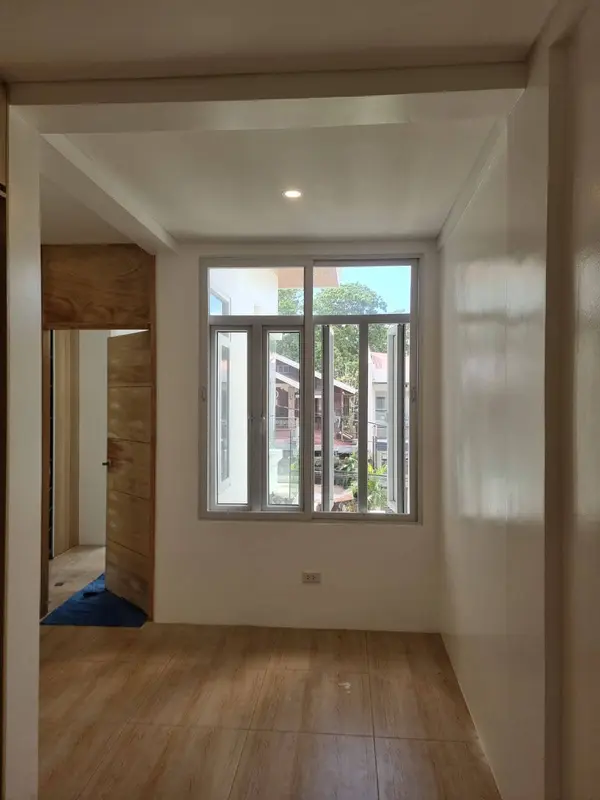 4-bedroom townhouse for rent in San Jose Village, photo 3