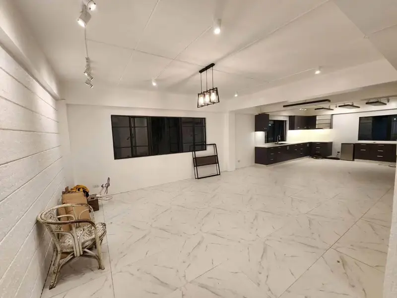 White Plains 7베드룸 단독주택 임대, 사진 3