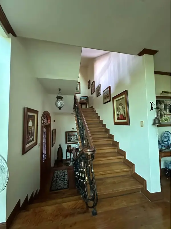 4-bedroom house and lot for sale in Loyola Grand Villas, photo 3