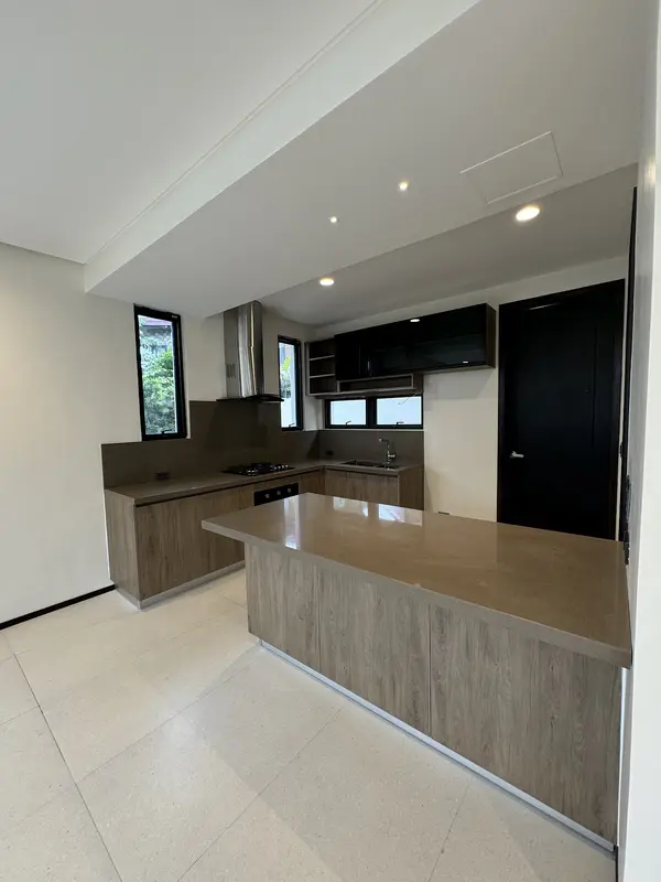 4-bedroom house and lot for sale in Verdana Homes, photo 2