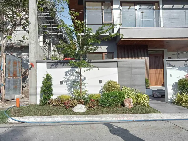5-bedroom house and lot for sale in Tahanan Village, photo 2