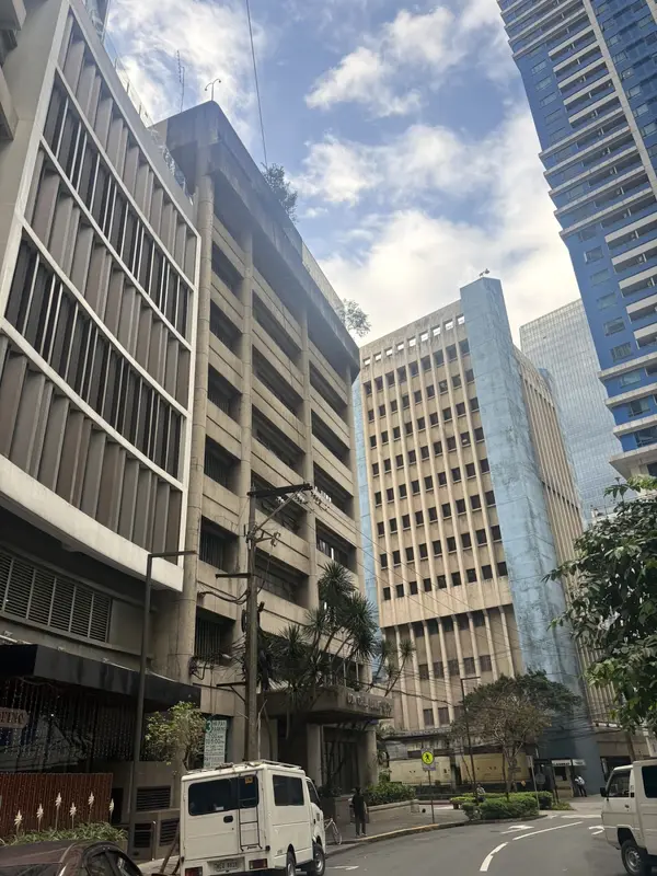 Don Chua Lamko Building 사무실 임대, 사진 2