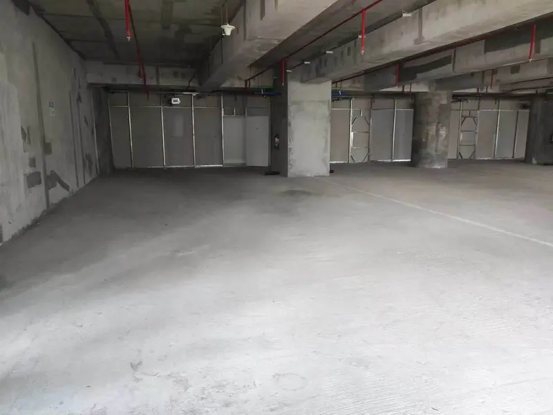 Office for lease in Alveo Financial Tower