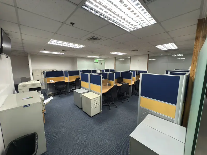 Office for lease in Finman Salcedo Village Office Spaces